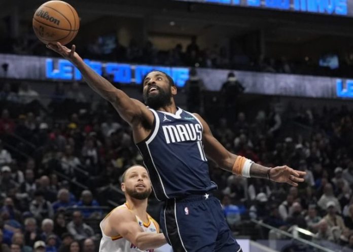 NBA: Kyrie Irving scores 42 points in Mavericks win over Golden State Warriors